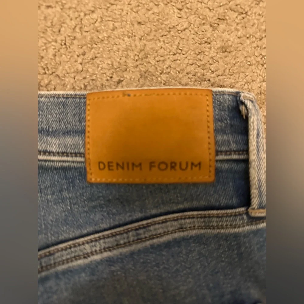 Aritzia Denim Forum The Lola‎ High Rise Skinny